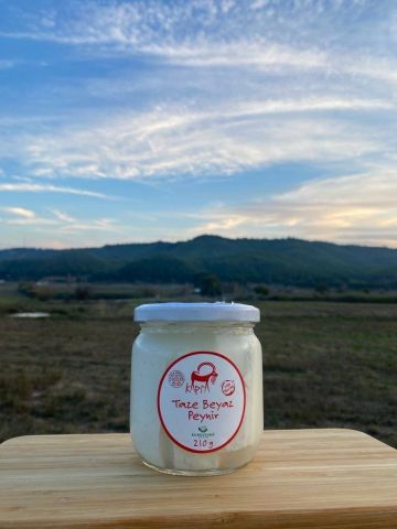 Kapra Keçi Bebek Peyniri ( Tuzsuz ) 210 gr — Kuruçeşme Çiftliği Muhasebe